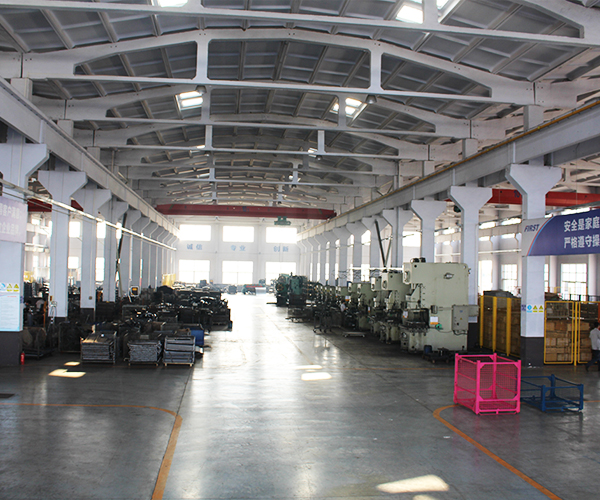 生產(chǎn)車(chē)間